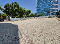  width: 100%; height : 150px