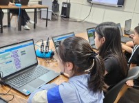  width: 100%; height : 150px