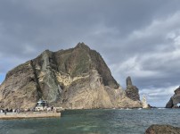  width: 100%; height : 150px