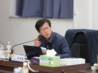  width: 100%; height : 150px