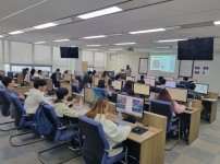  width: 100%; height : 150px