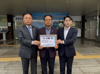  width: 100%; height : 150px