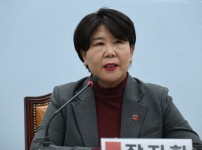  width: 100%; height : 150px