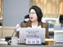  width: 100%; height : 150px