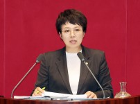  width: 100%; height : 150px