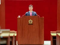  width: 100%; height : 150px