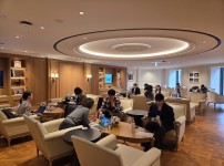  width: 100%; height : 150px