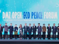  width: 100%; height : 150px