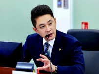  width: 100%; height : 150px