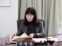  width: 100%; height : 150px