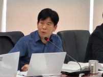  width: 100%; height : 150px