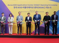  width: 100%; height : 150px