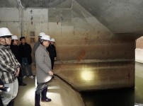  width: 100%; height : 150px