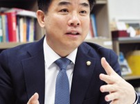  width: 100%; height : 150px