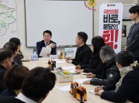  width: 100%; height : 150px