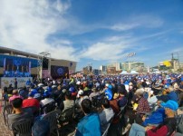  width: 100%; height : 150px